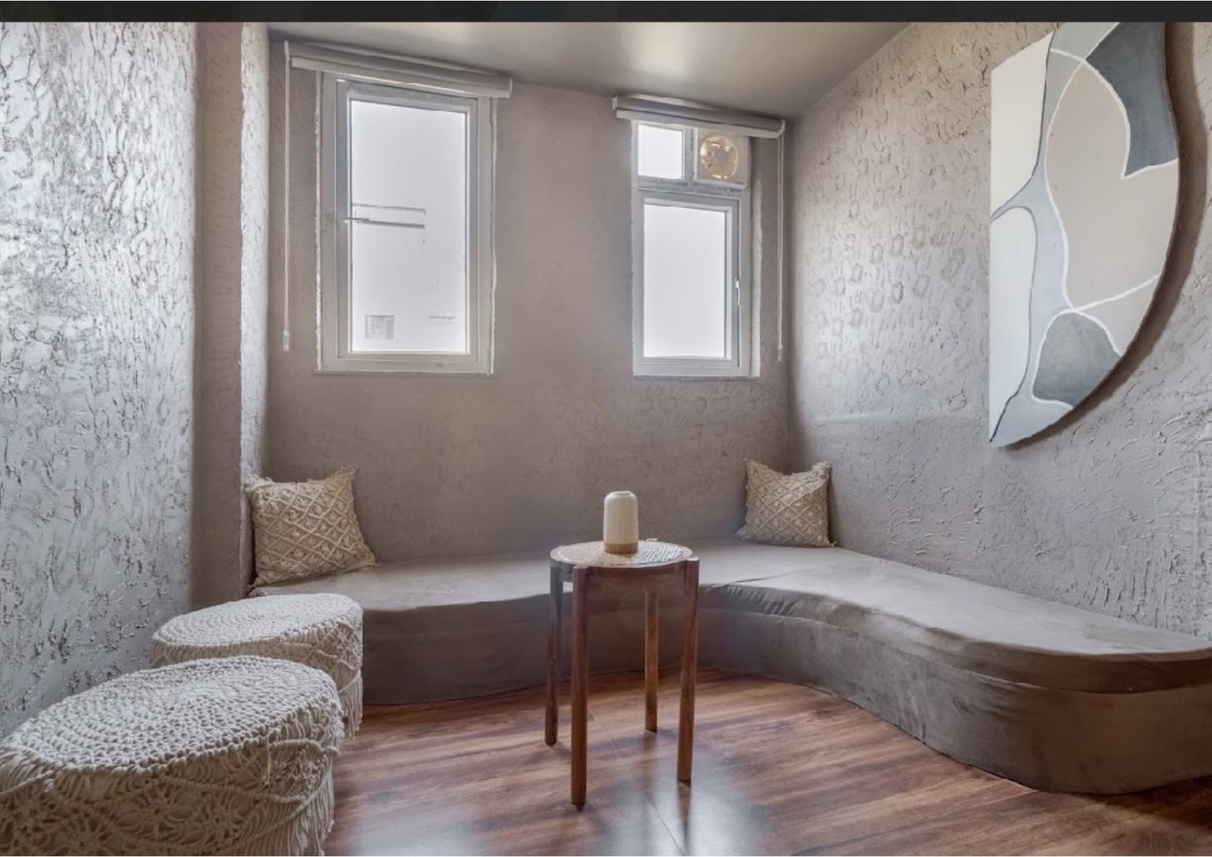 PinkCity BnB interior